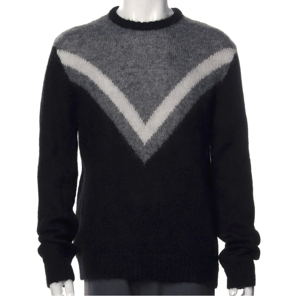 Nominee Graphic Pullover Sweater *NWT*